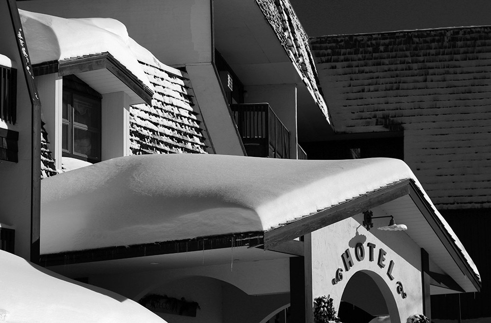 An image of the Bolton Valley Hotel in the Village at Bolton Valley Ski Resort in Vermont