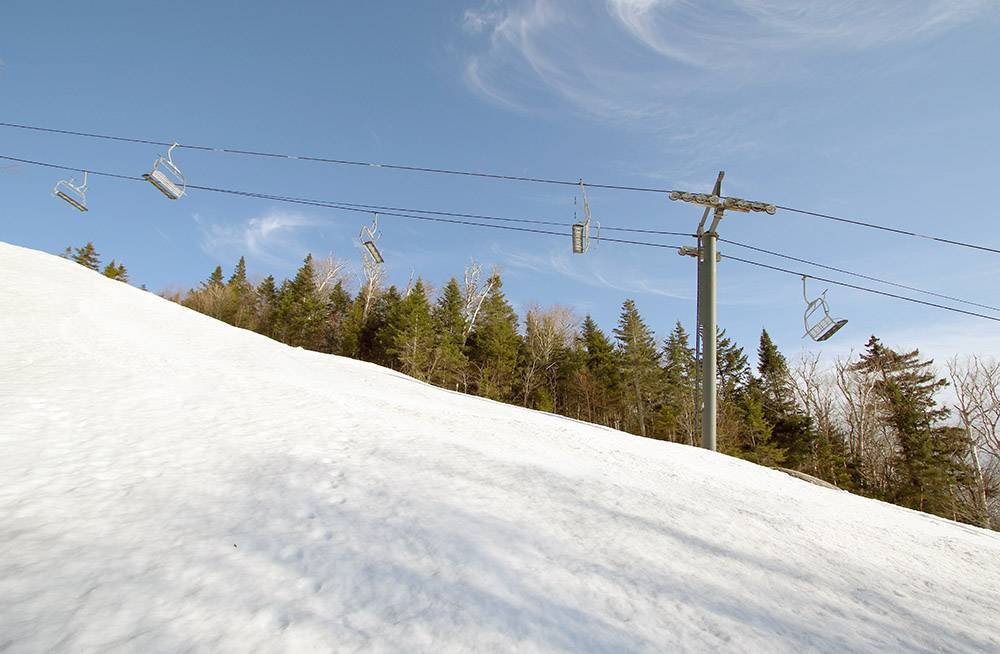 An image of the upper part of the Brandywine trail near the junction with Intro below the Timberline Quad chairlift at Bolton Valley Ski Resort in Vermont