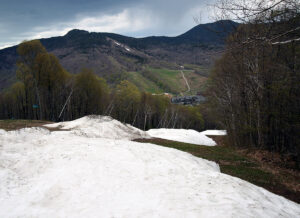 An image at the junction of the Crossover and Standard trails in mid-May at Stowe Mountain Ski Resort in Vermont